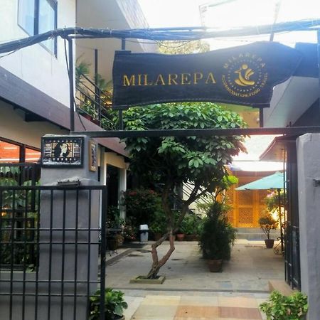 Hostel Milarepa Катманду Екстериор снимка